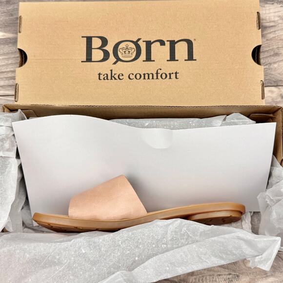 NIB Born Miarra 8M 38-39 Leather Big Buckle Slide Flat Sandals Blush - Picture 10 of 10